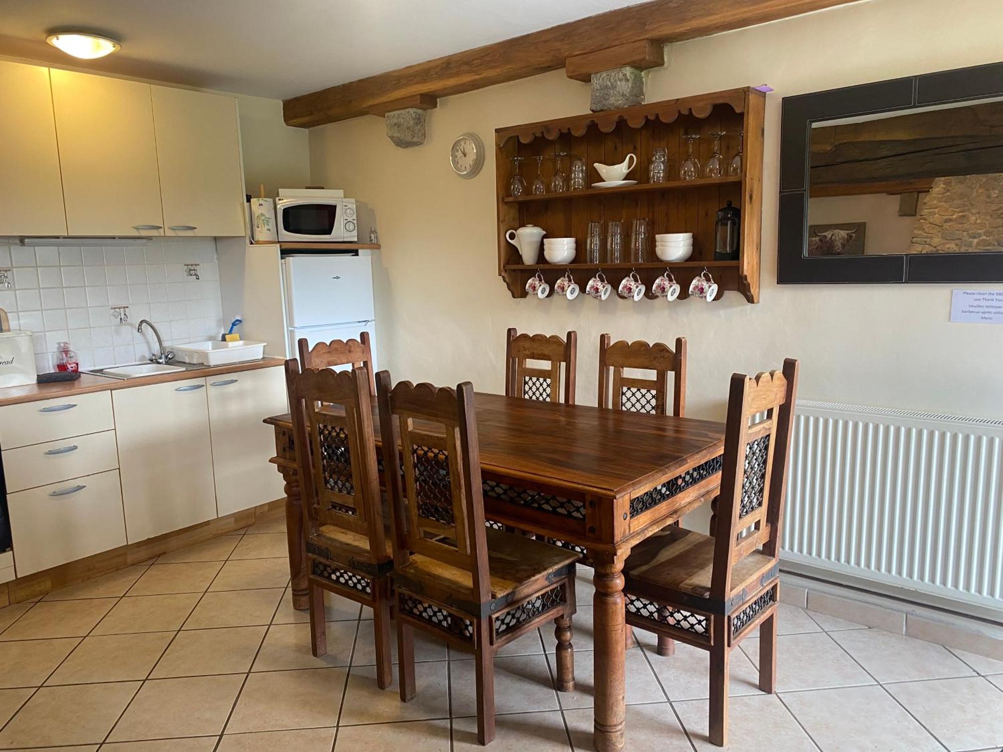 The Gingerbread House Cottage Beauficel Экстерьер фото