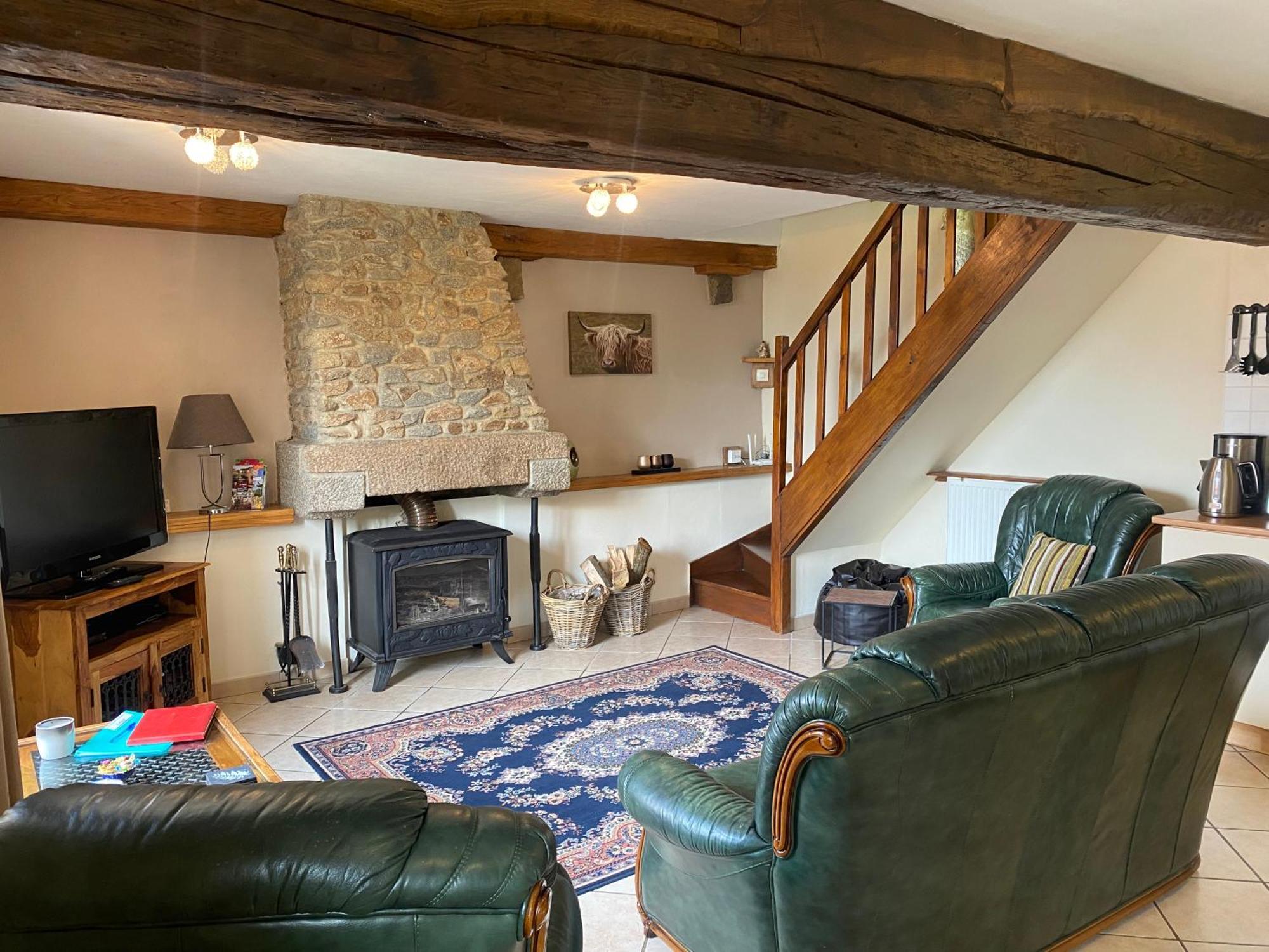 The Gingerbread House Cottage Beauficel Экстерьер фото